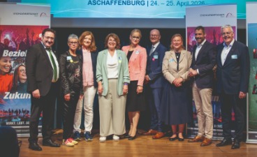 Abschlussfoto zur SCHULEWIRTSCHAFT-Tagung 2026