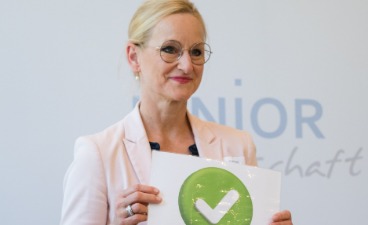 Sandra Stenger, bbw-Vorstandsvorsitzende beim JUNIOR Landeswettbewerb.
