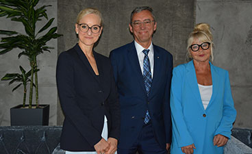 von links: Frau Stenger, Her Schurkus und Frau Engel-Köhler 