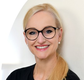 Foto von Sandra Stenger, Vorstandsvorsitzende des bbw e. V. Sandra Stenger, Vorstandsvorsitzende des bbw e. V.