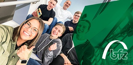 Lehrkraft für Staats-, und Gesetzeskunde, Fachsprache (m/w/d), 1. Bild